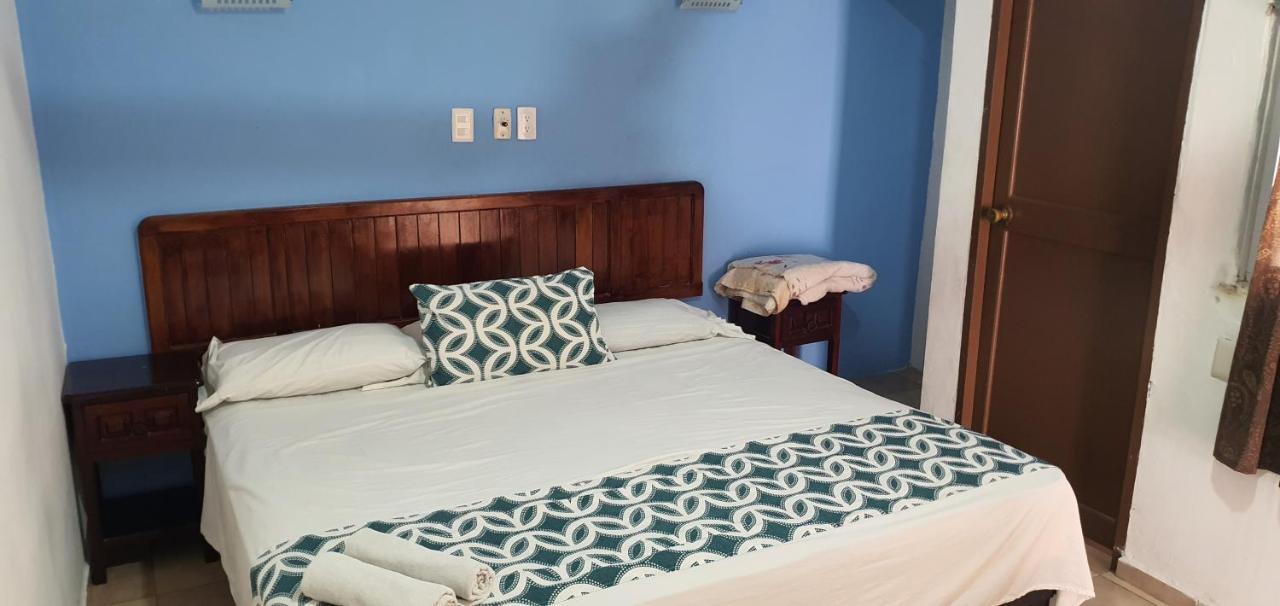 Hotel El Faro Malecon Веракруз Екстериор снимка