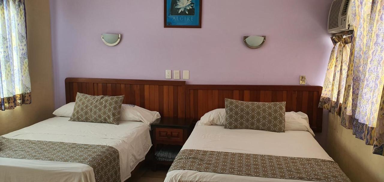 Hotel El Faro Malecon Веракруз Екстериор снимка