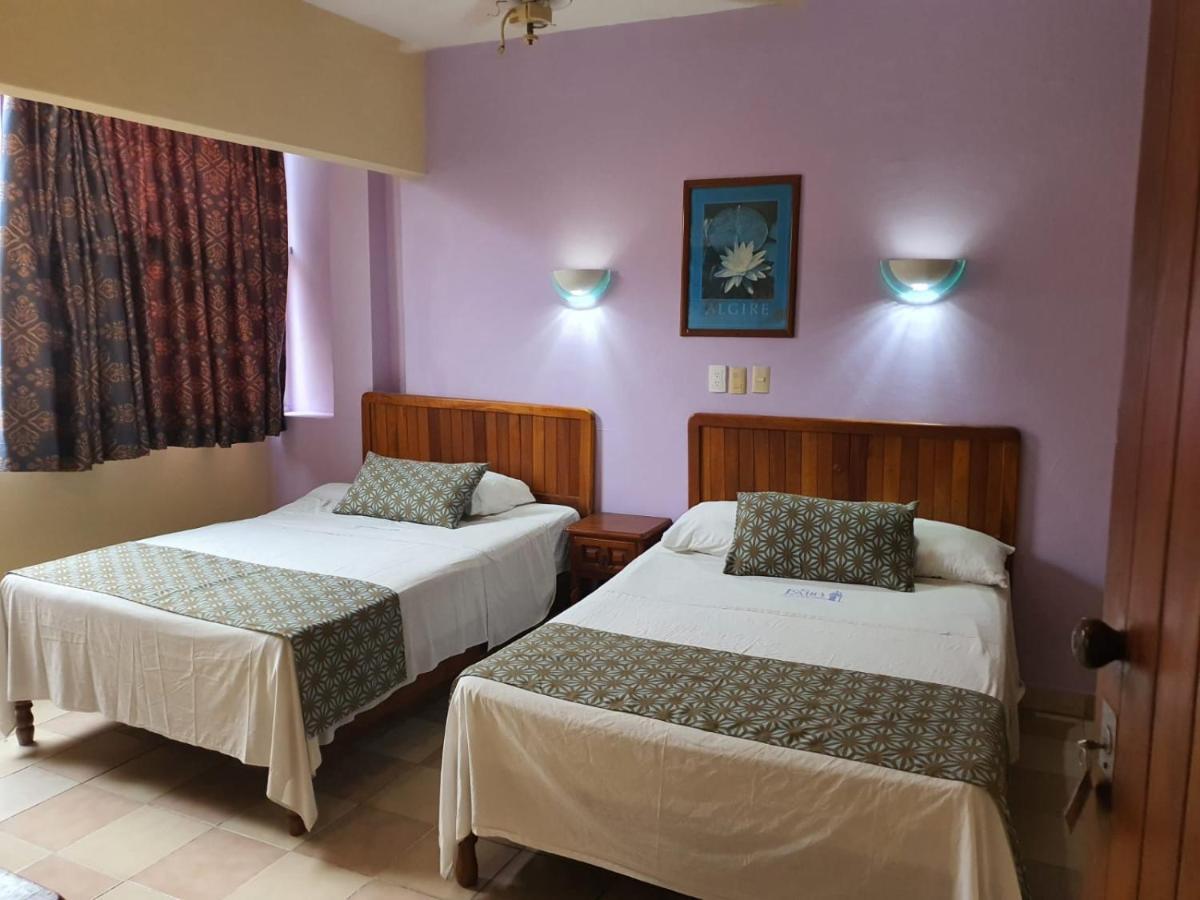 Hotel El Faro Malecon Веракруз Екстериор снимка