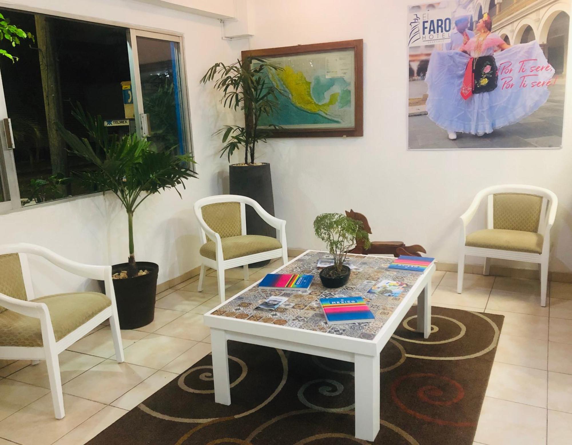 Hotel El Faro Malecon Веракруз Екстериор снимка