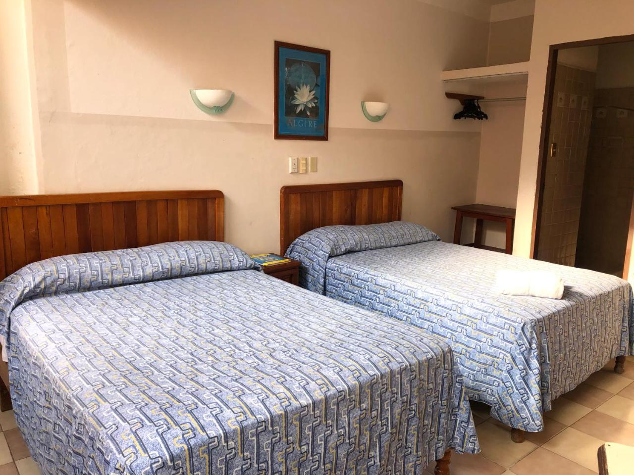 Hotel El Faro Malecon Веракруз Екстериор снимка