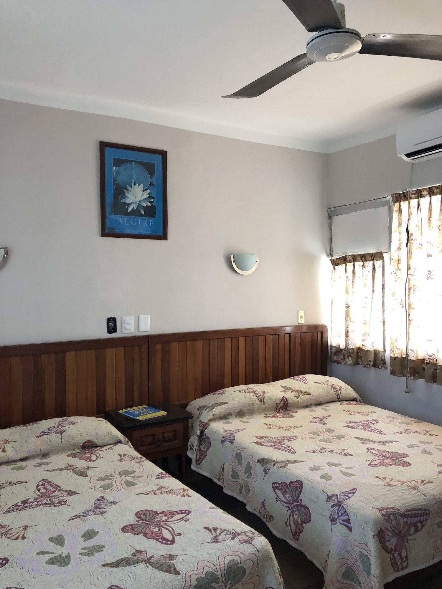 Hotel El Faro Malecon Веракруз Екстериор снимка